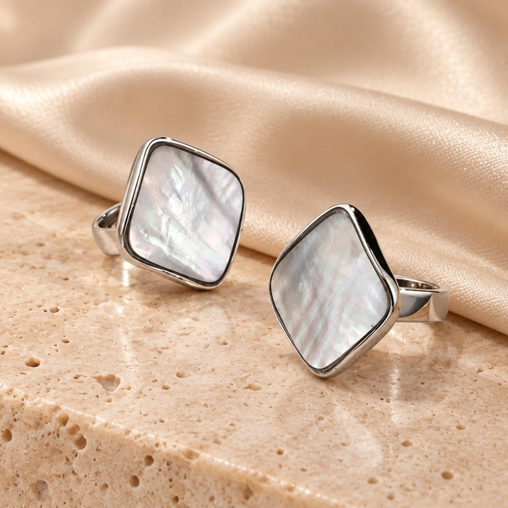 IRIS RING