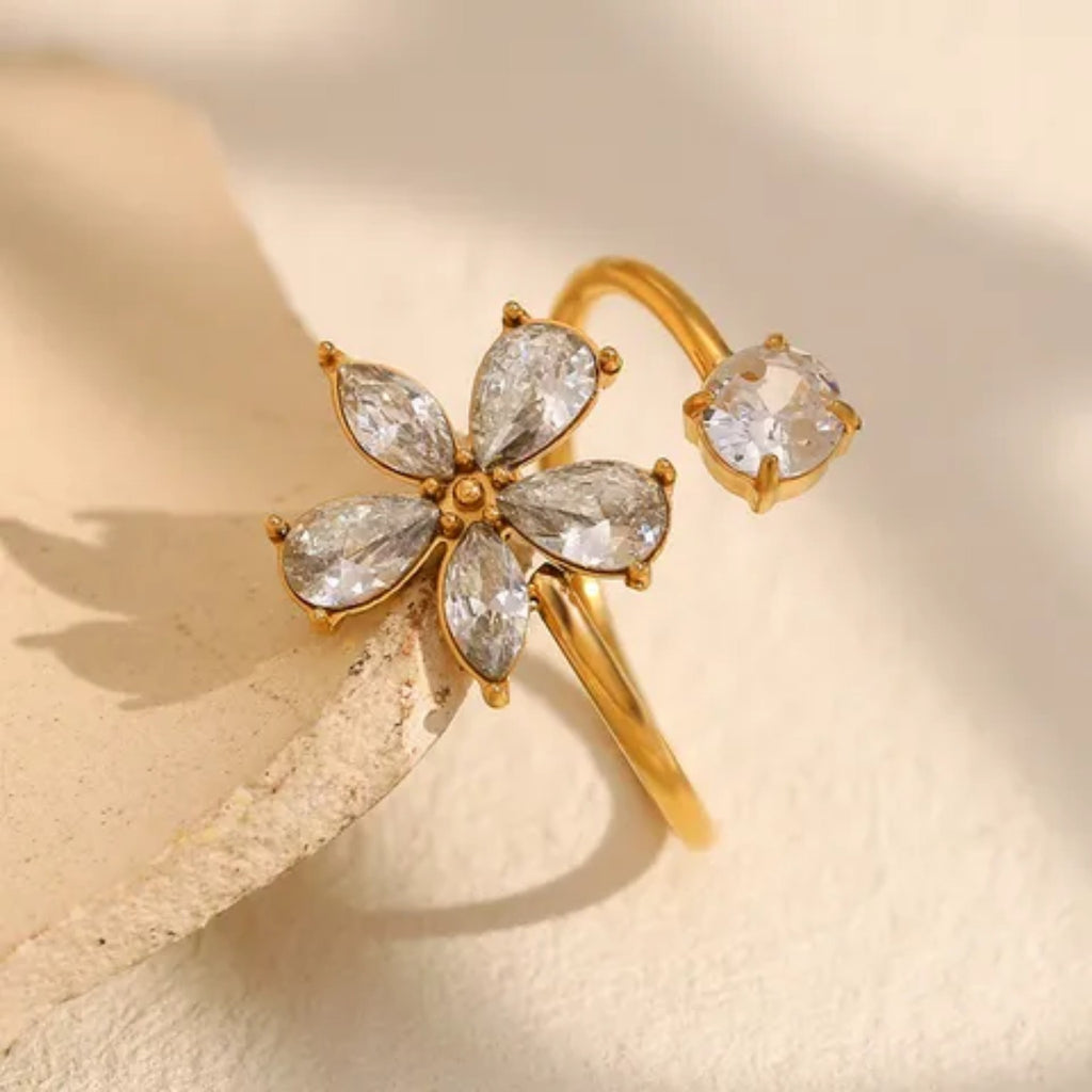 FLORA RING