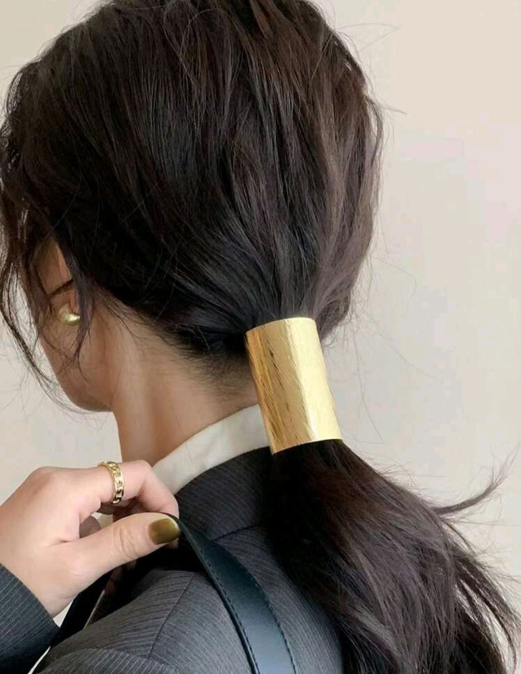 AURA PONYTAIL CUFF