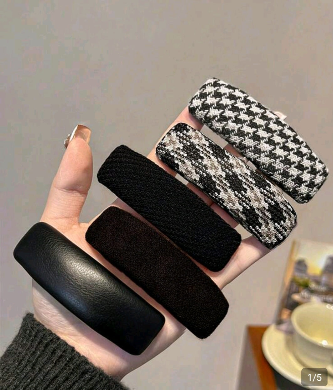 SOFIA HAIR CLIPS