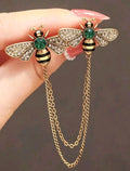 MELIA BEE BROOCH